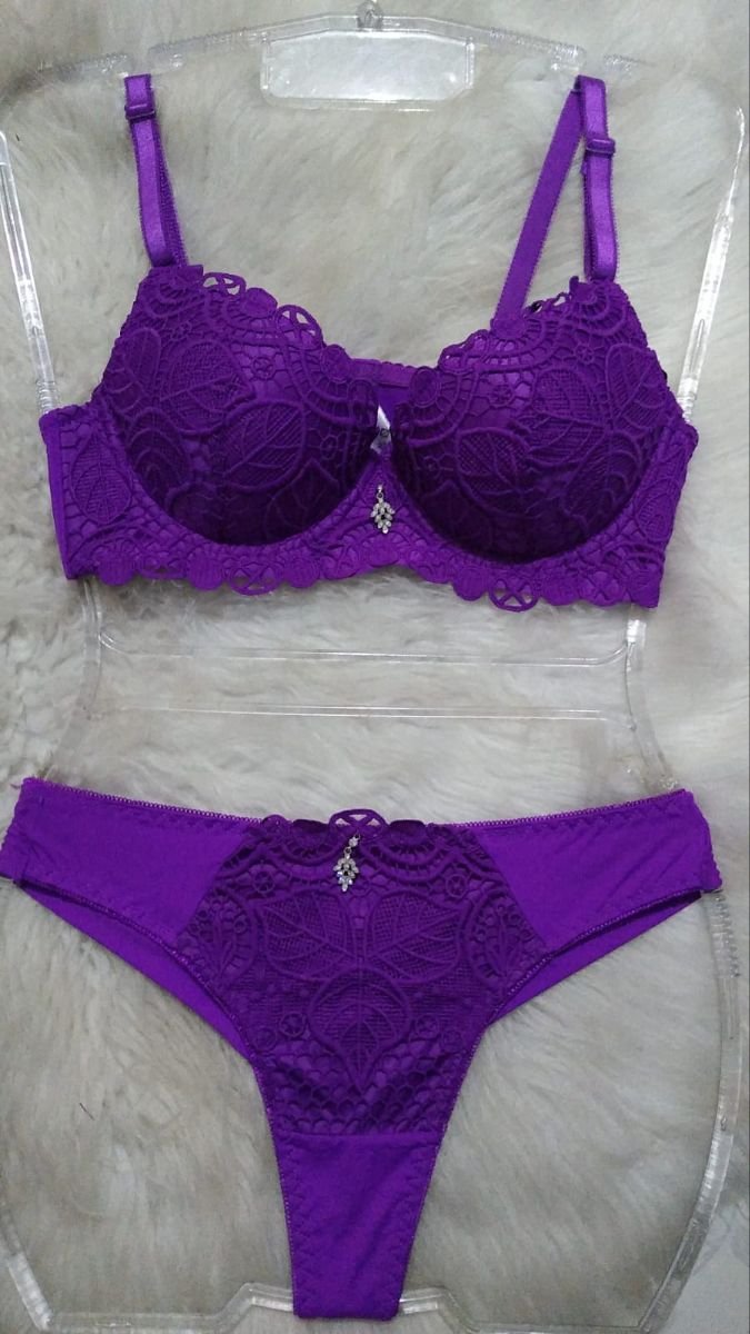 Tam:M Cor :fuscia