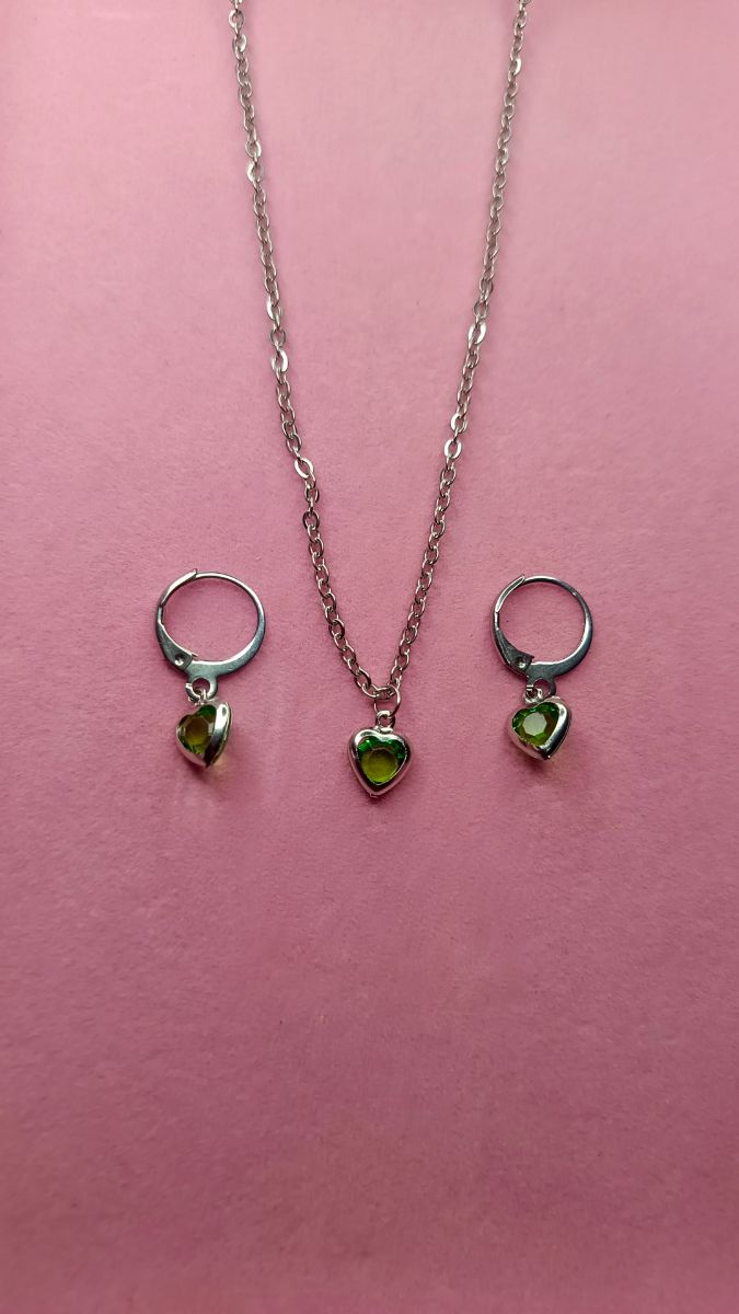 Conjunto verde claro